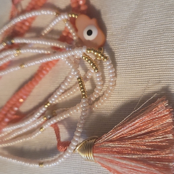 Handmade Coral bracelet - Picture 5 of 6